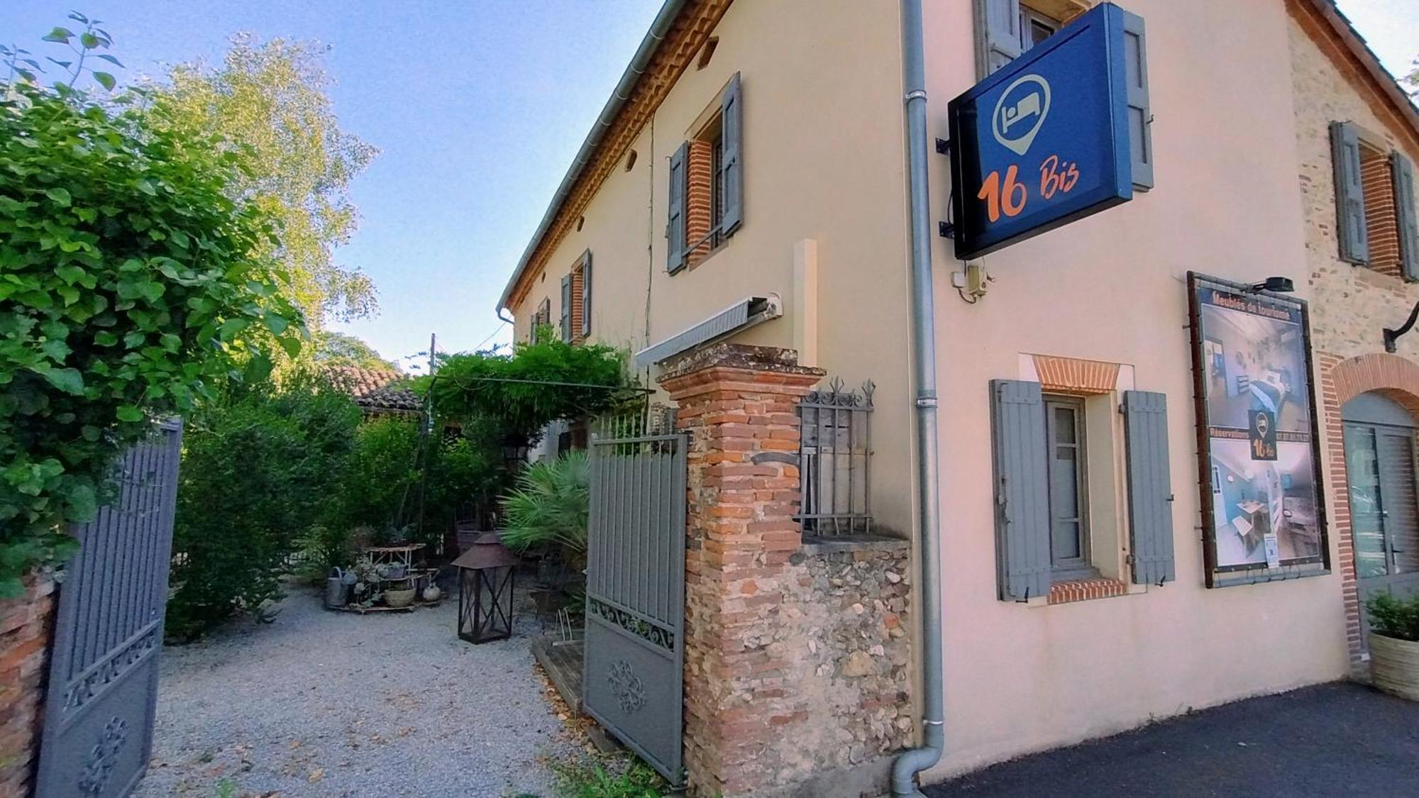 16 Bis-Gite-Hotel-Studio Marssac-sur-Tarn 外观 照片